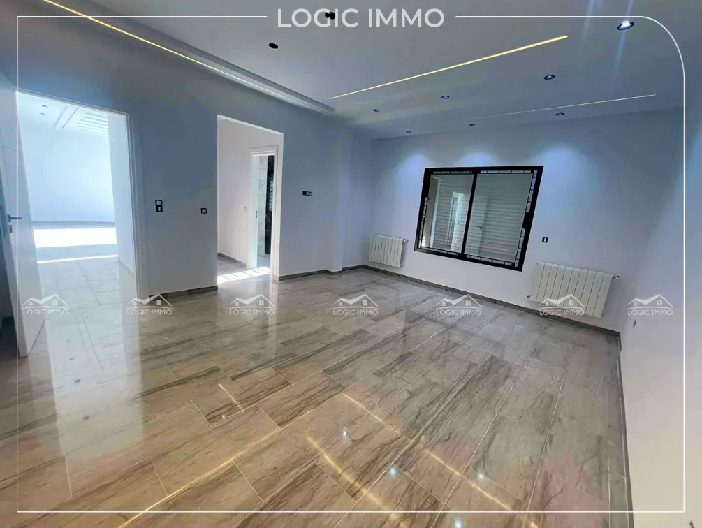 A vendre une villa S+3 plain-pied située à km71