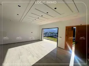 A vendre une villa S+3 plain-pied située à km71