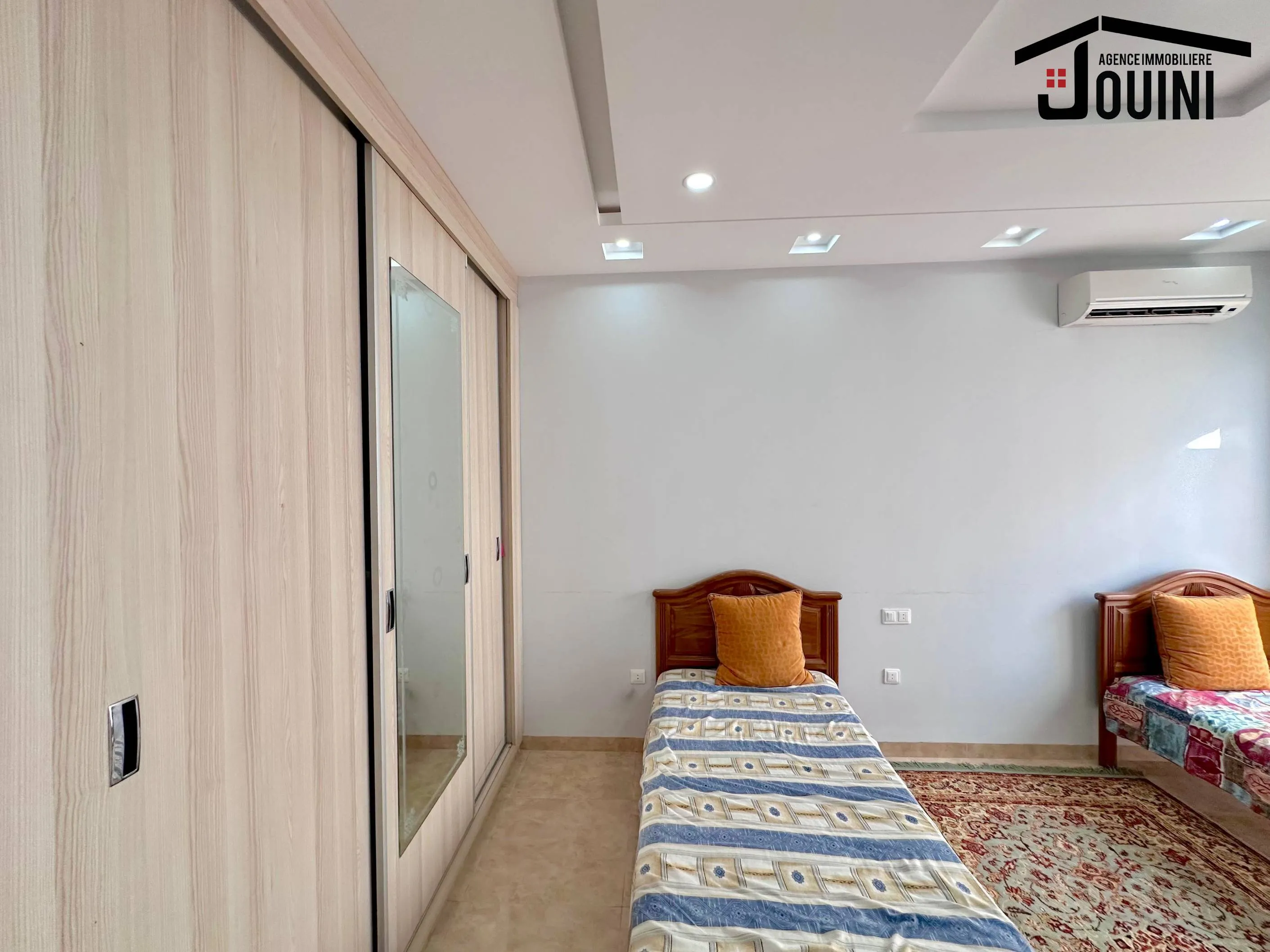 Maison Familiale À Mamoura Avec 3 Logements