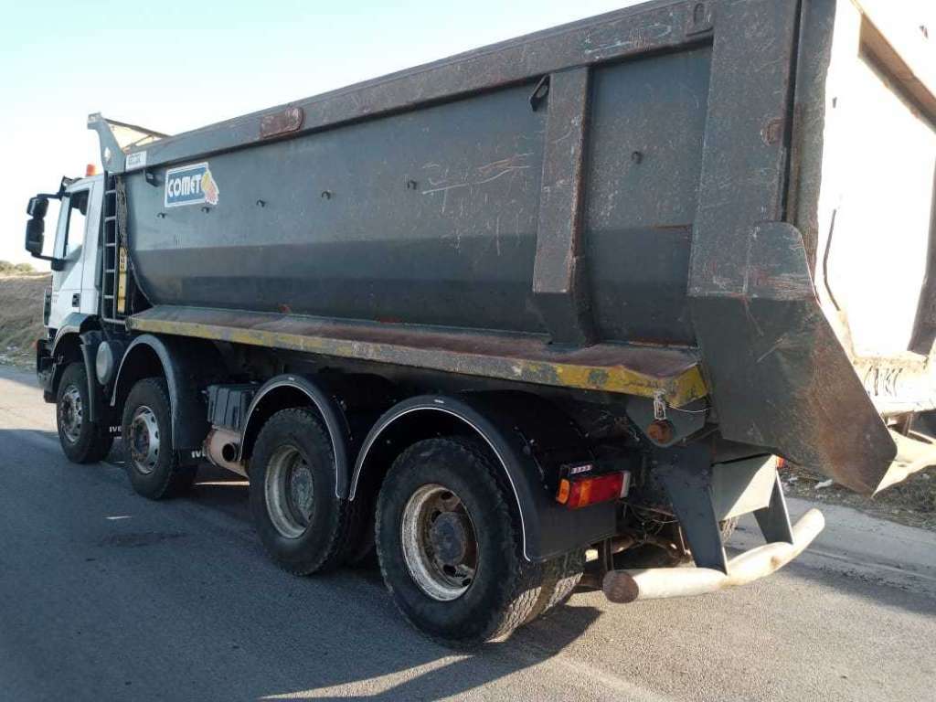 Iveco 8 par 4