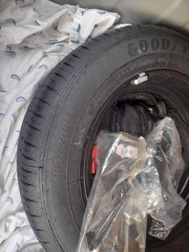 HYUNDAI GRAND I1O SEDAN HIGH GRADE PREMIÈRE MAIN