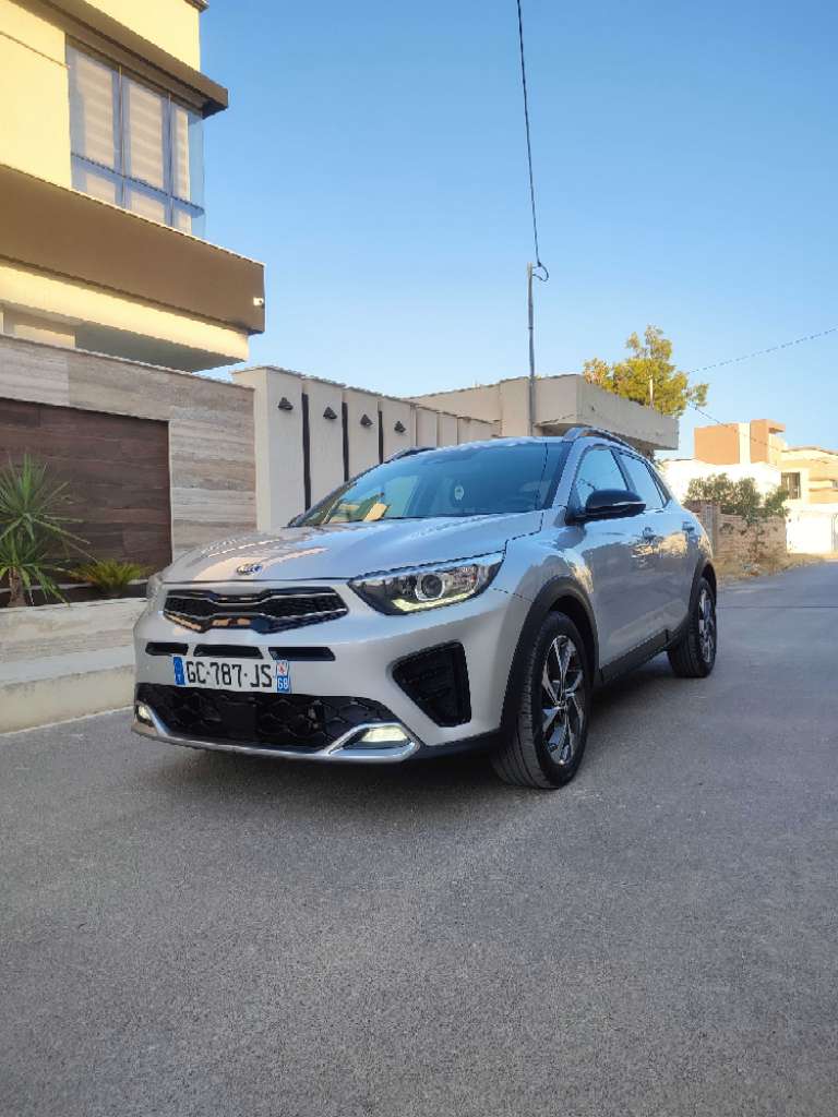 KIA STONIC GT LIGNE 