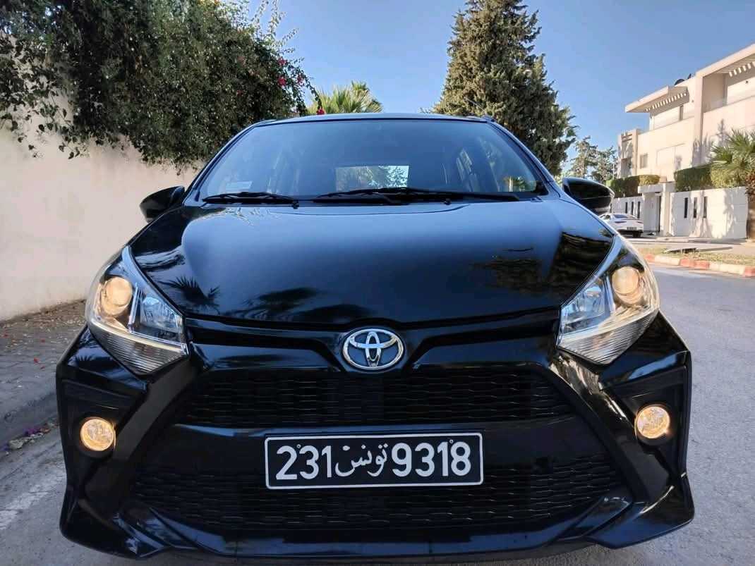 TOYOTA AYGO PREMIÈRE MAIN TRÈS PROPRE 