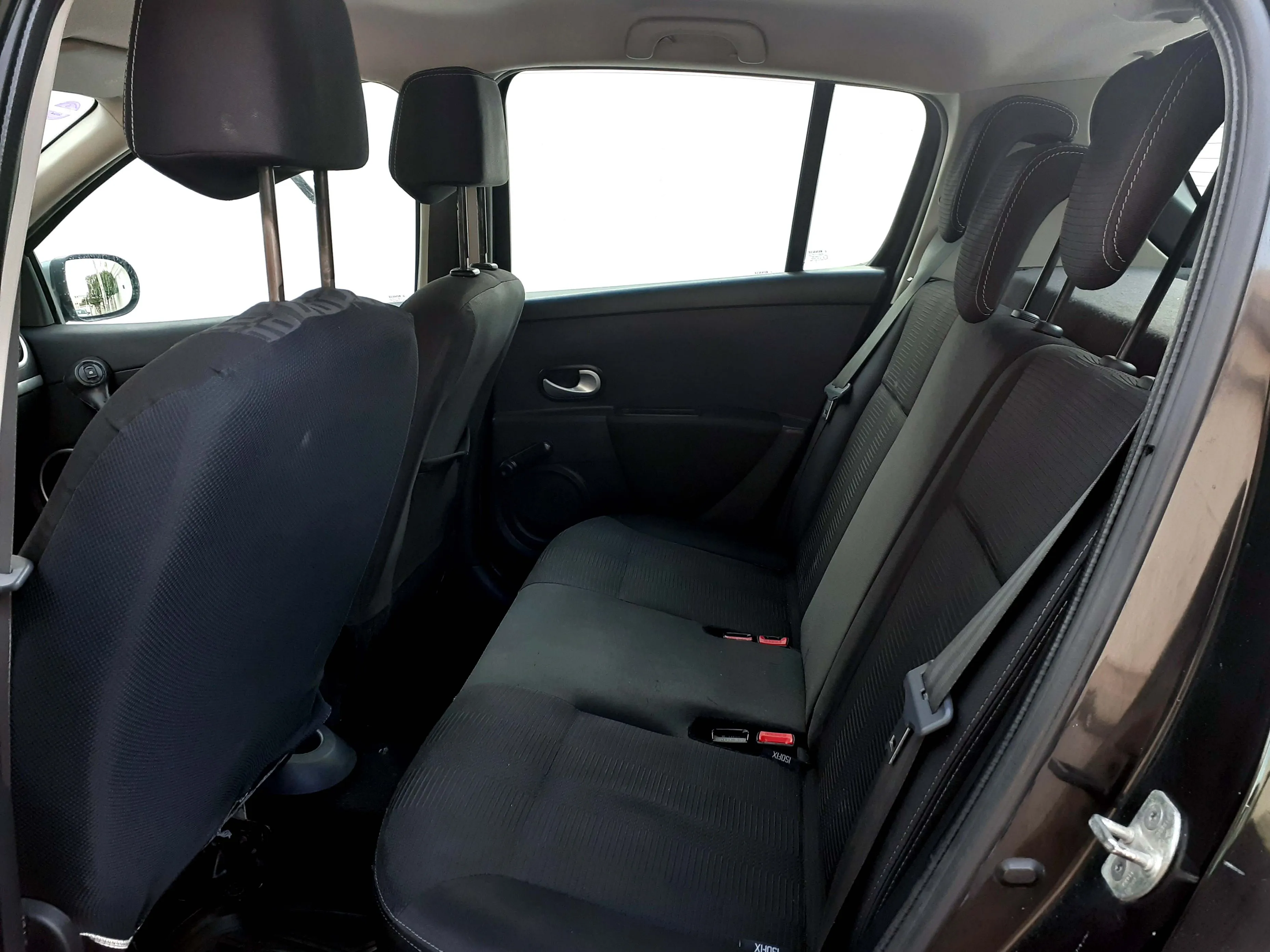 Renault Clio 3 TomTom tu 156