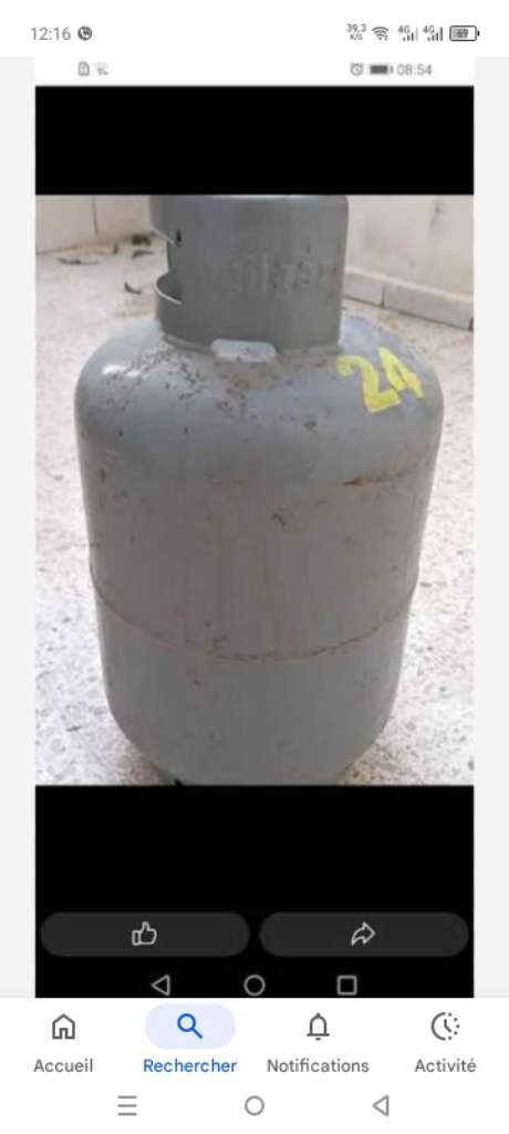 دبوز غاز طبيعي للبيع ومعها طبون متع خير كبير