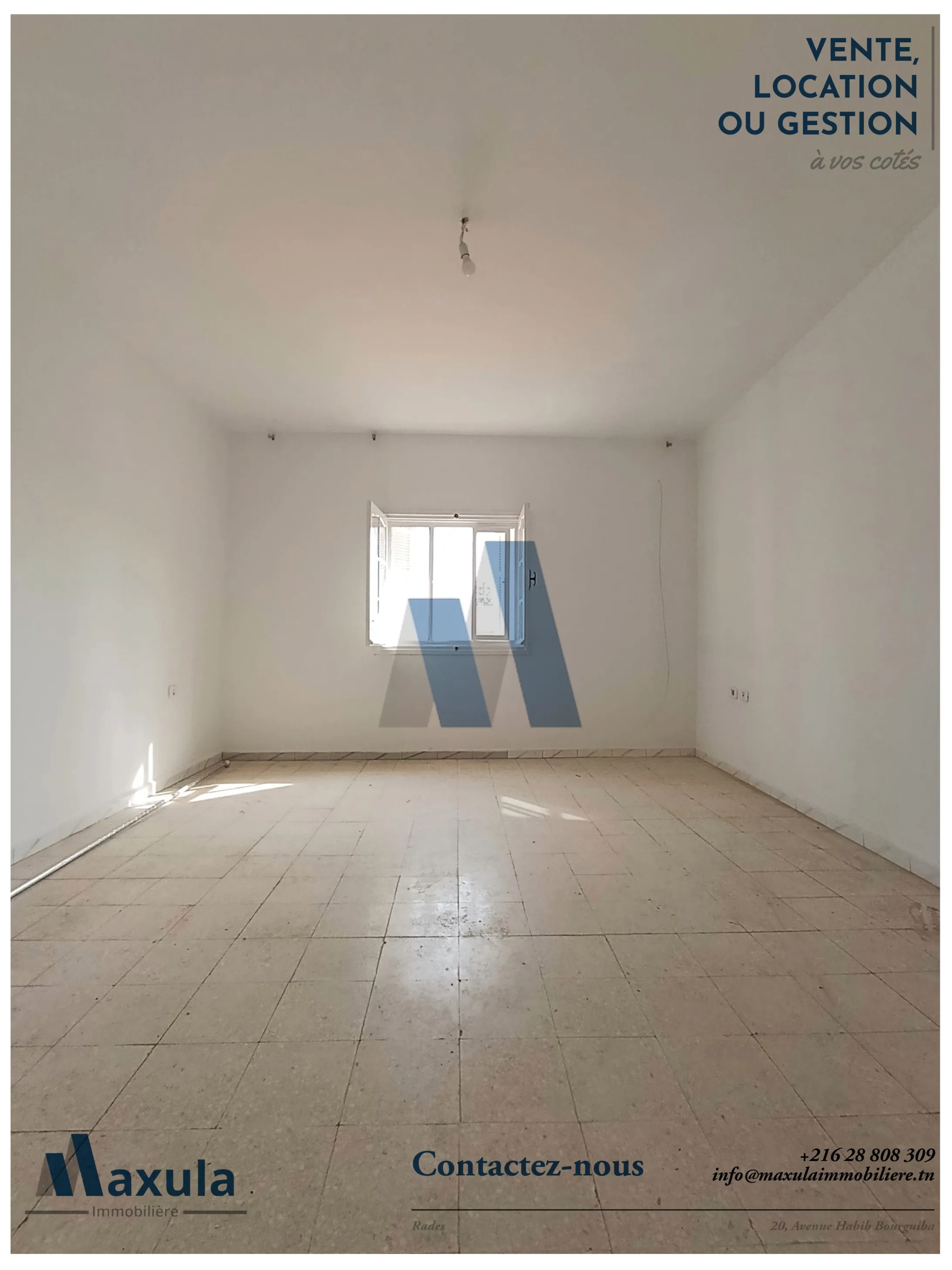 À VENDRE MAISON R+1 DEUX NIVEAUX SÉPARÉS À RADES MOHAMED ALI
