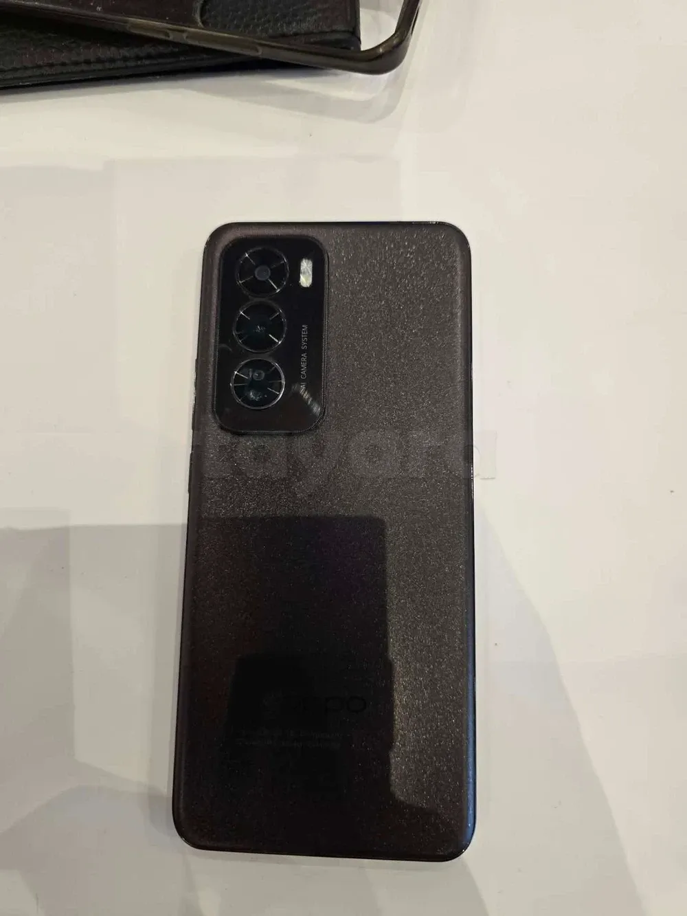 Oppo Reno 12 5G à vendre 