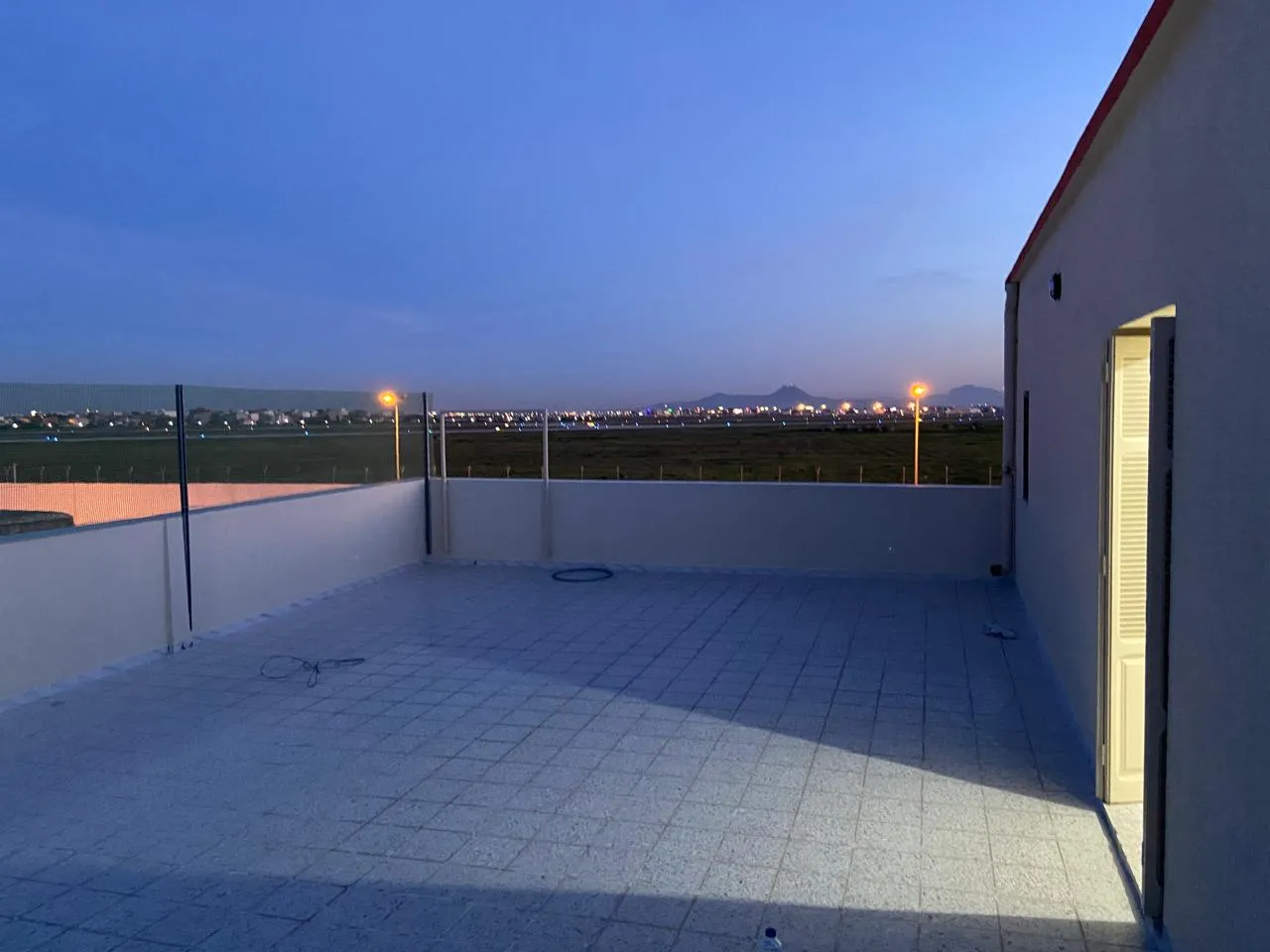 AL 2ème Etage villa la soukra 750dt