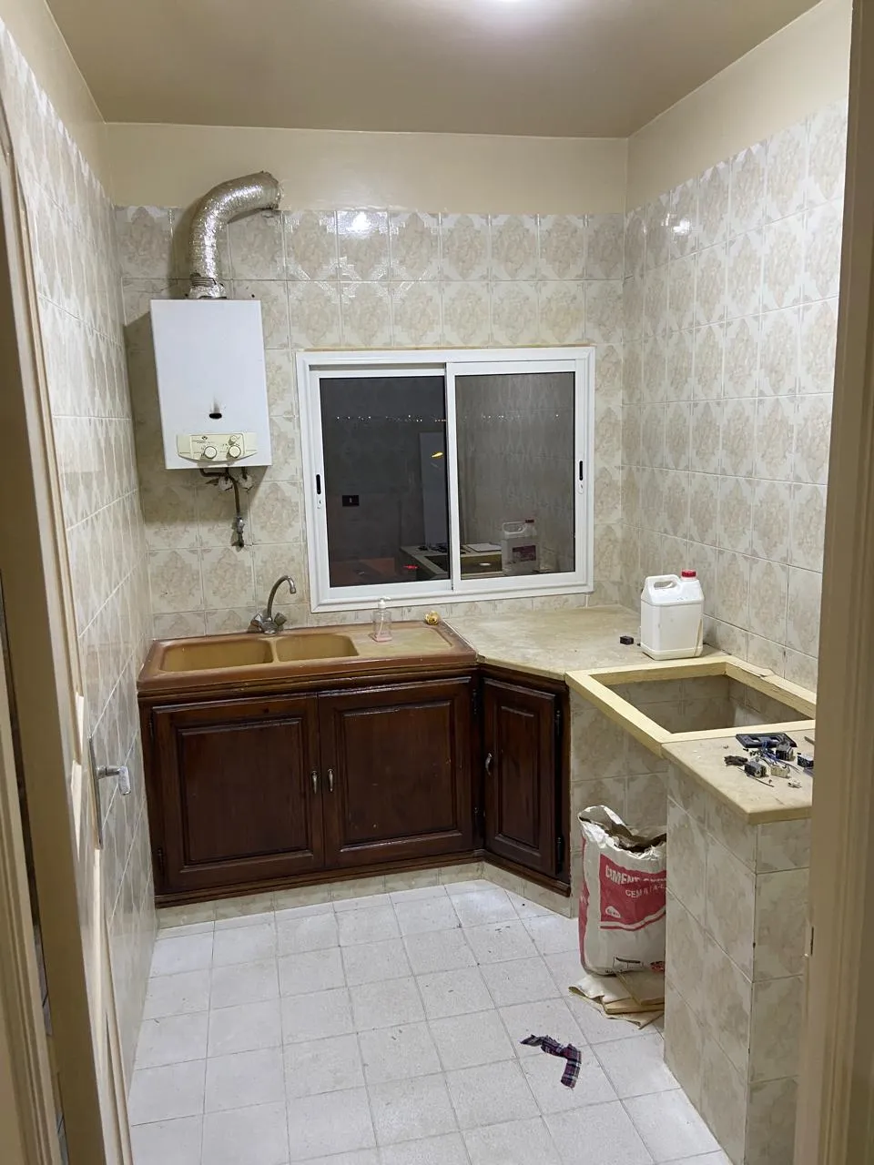 AL 2ème Etage villa la soukra 750dt