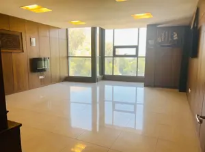 À vendre bureau de 115 m² à la Soukra