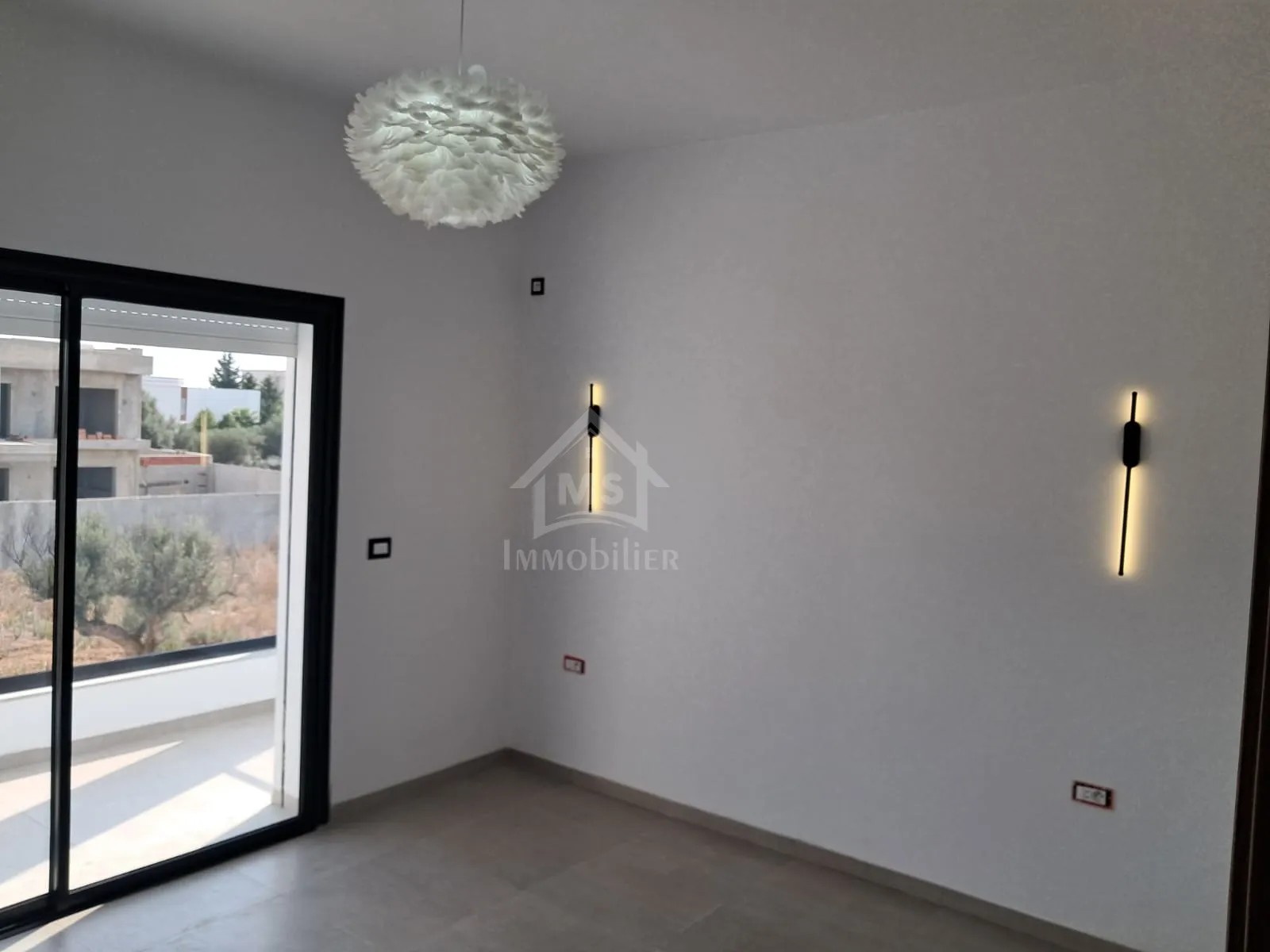 Villa toute neuve avec piscine à Hammamet Sud à vendre 51355351