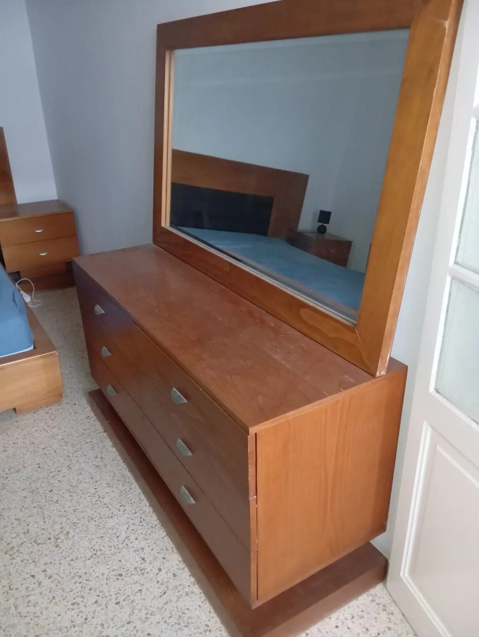 Chambre à coucher en bois massif