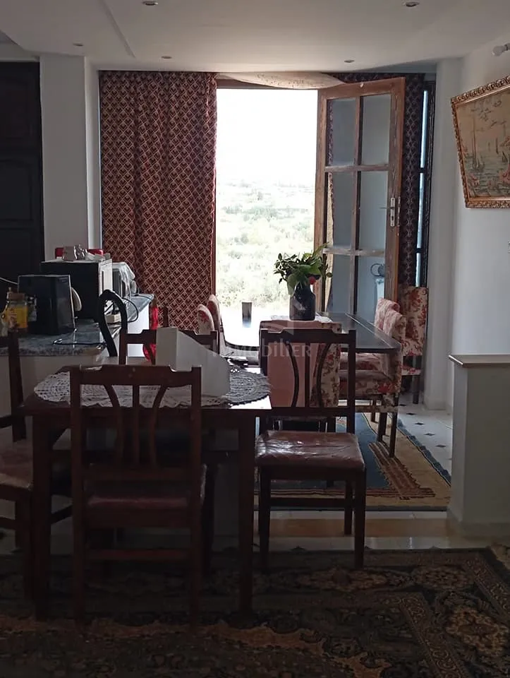 Une maison avec garage et jardin à Birbouregba à vendre 51355351