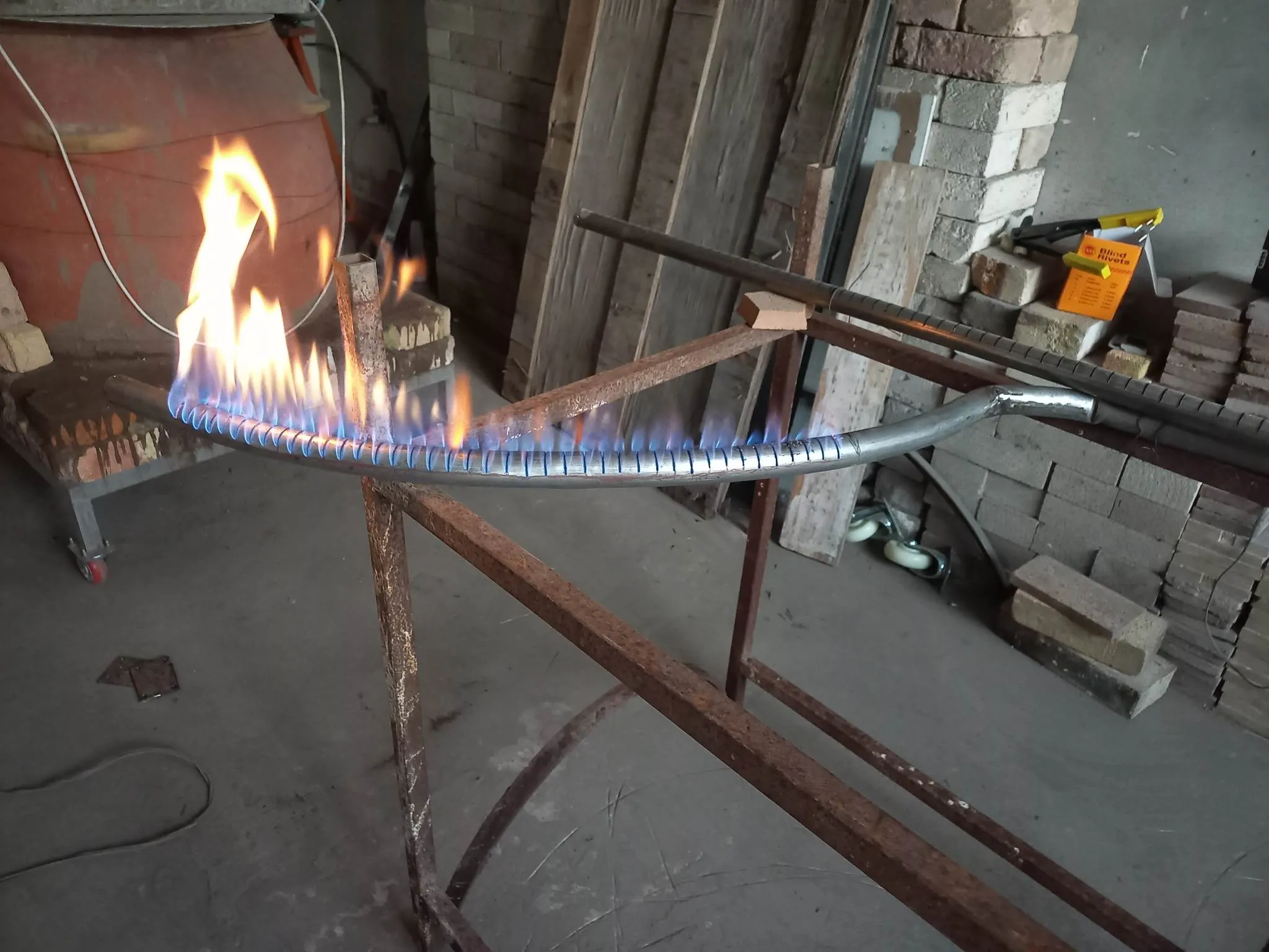 Fabrication de tous genres de rampes a gaz en inox