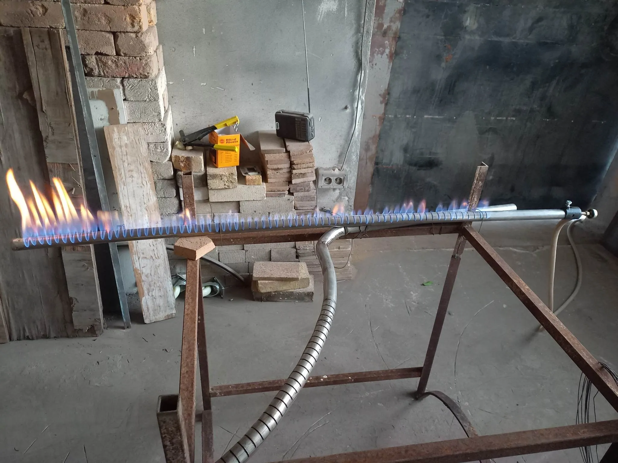 Fabrication de tous genres de rampes a gaz en inox