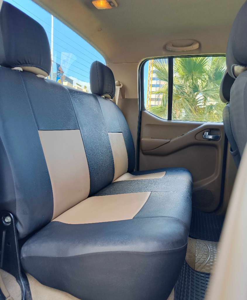 đ Nissan Navara LE // 4*4