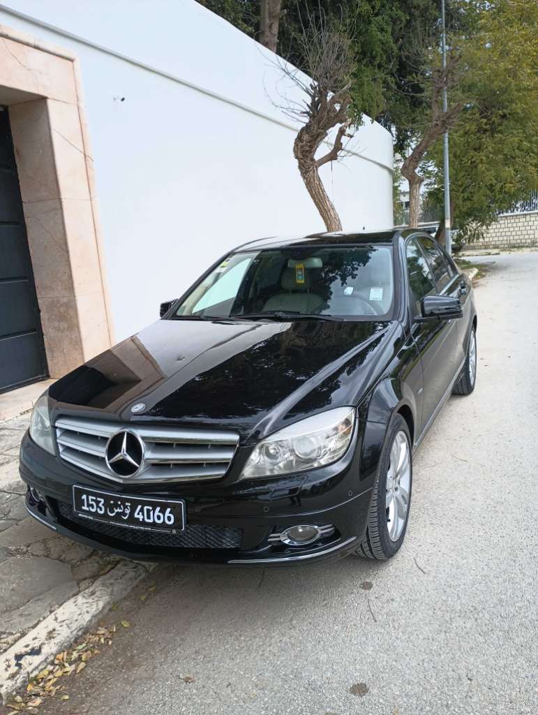 Mercedes C180 essence 