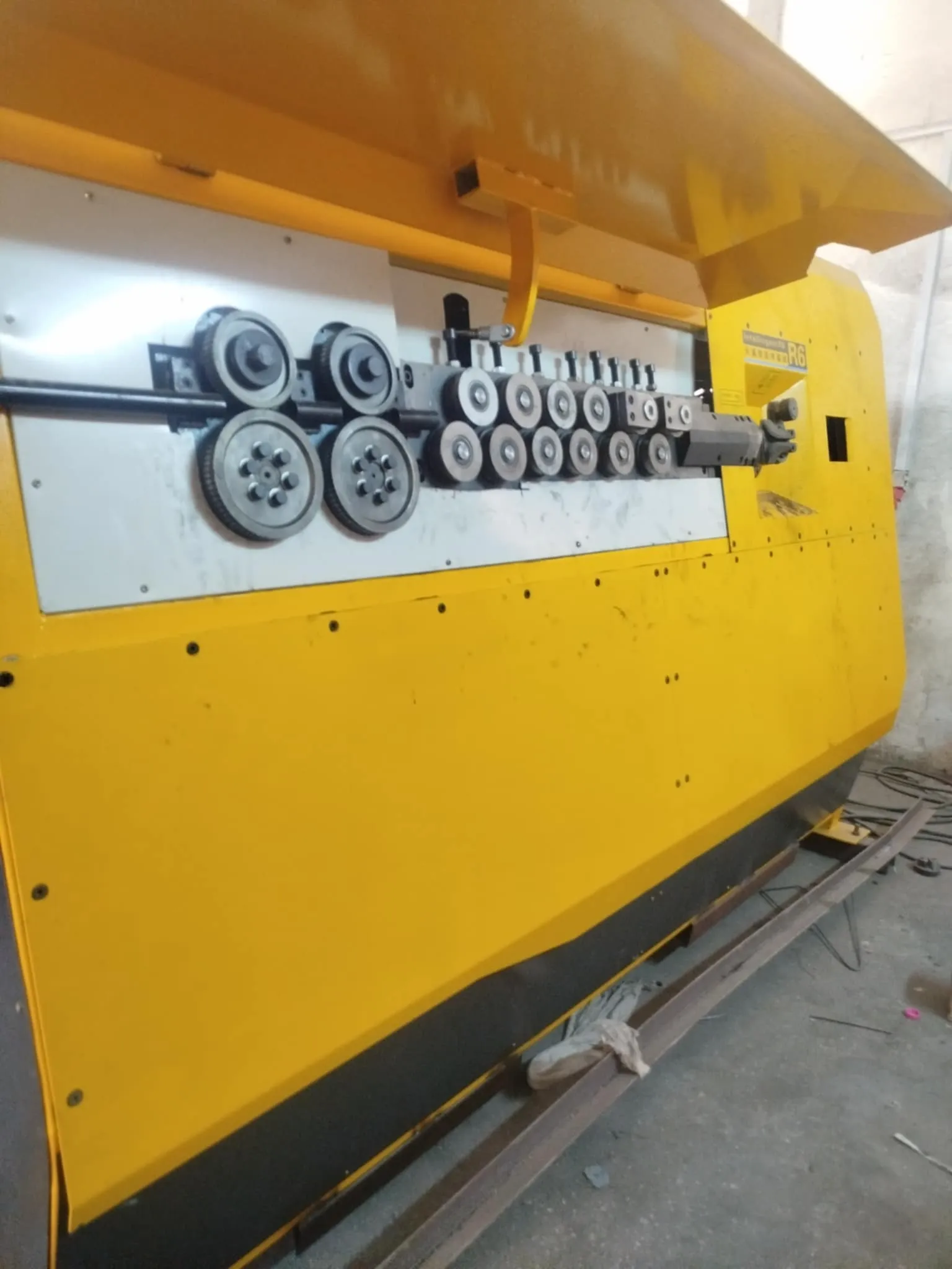 Cadreuse automatique intellingent R6