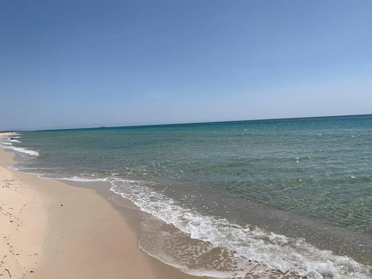 Terrain en bord de mer, offrant une vue panoramique
