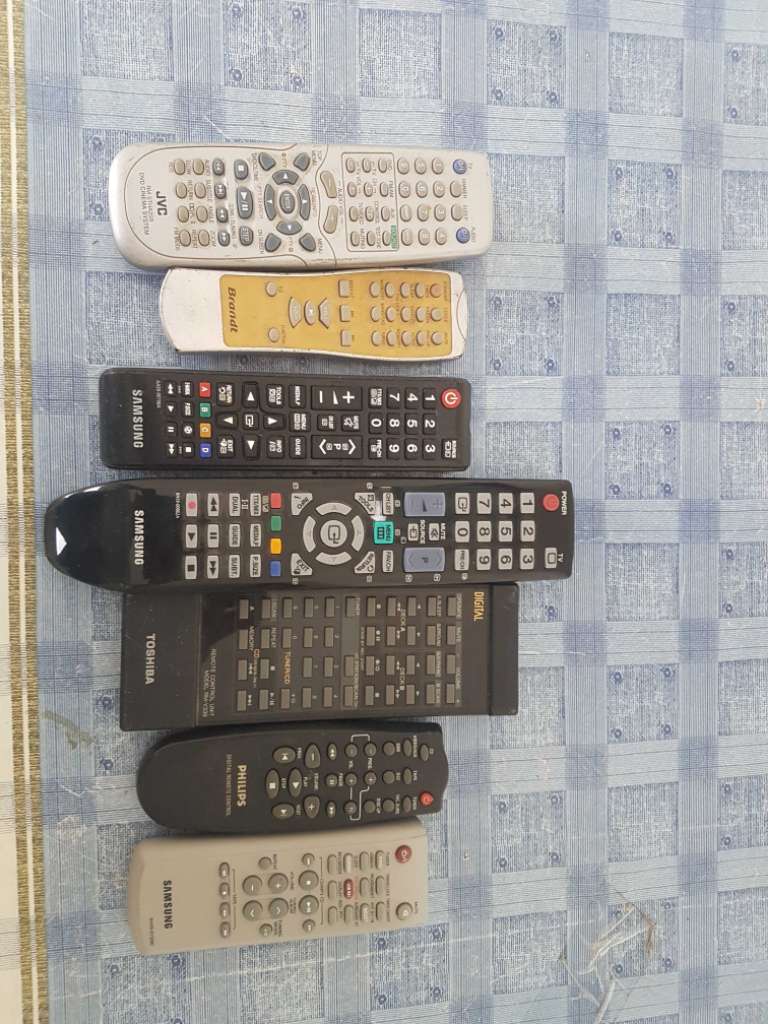Different telecommande 