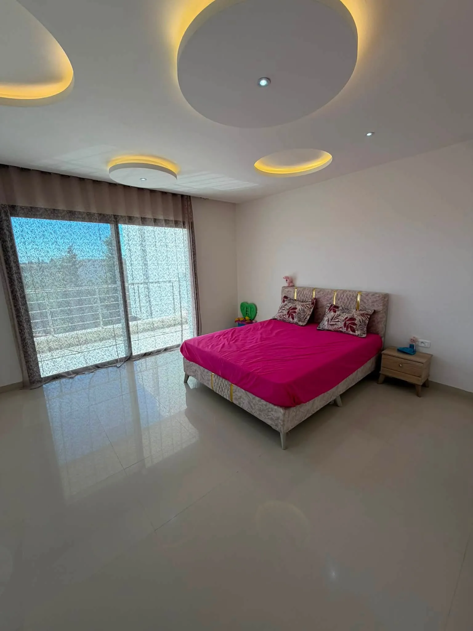 À vendre une superbe villa moderne de standing S+4