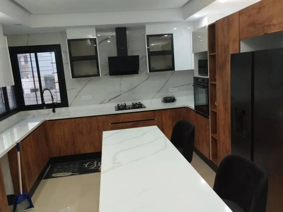 À vendre une superbe villa moderne de standing S+4