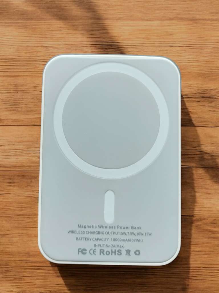 Power Bank sans fil magnétique compatible avec Magsafe pour iPhone 10 000 mAh cacheté