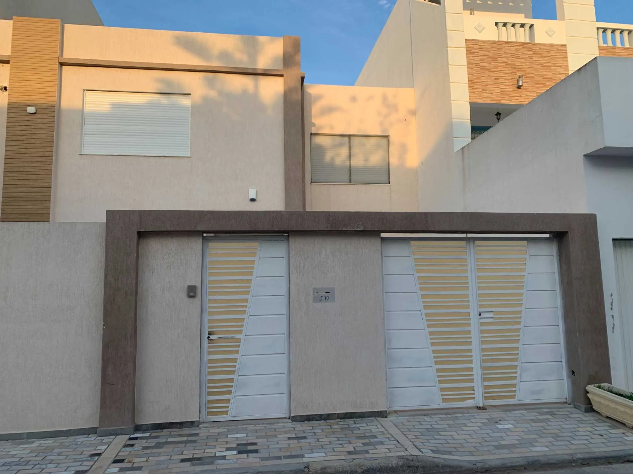 À louer – Duplex spacieux avec jardin à Rades