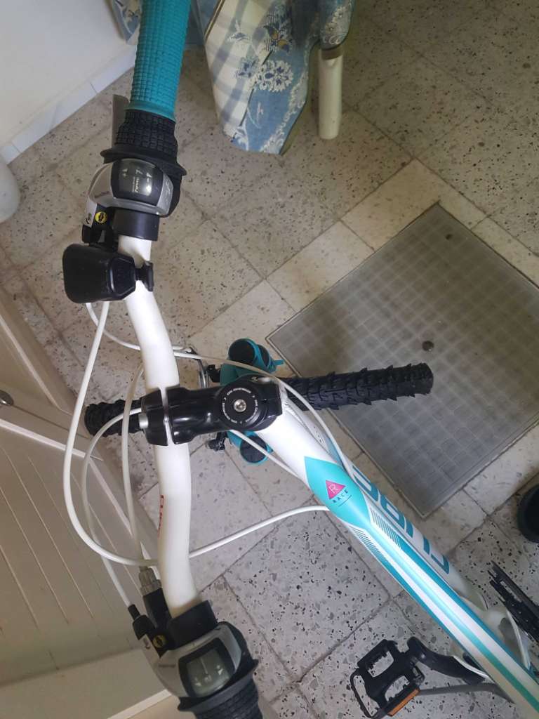 Cube race 240 Alu pro