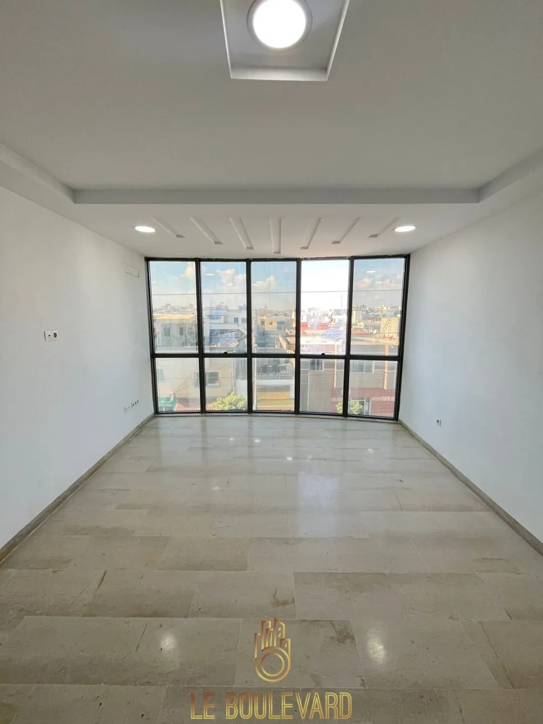 A louer des bureaux à Korba 