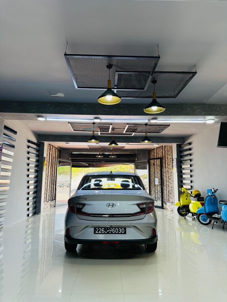 Hyundai Grand i 10 sedan