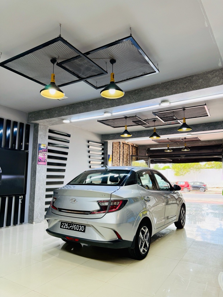 Hyundai Grand i 10 sedan