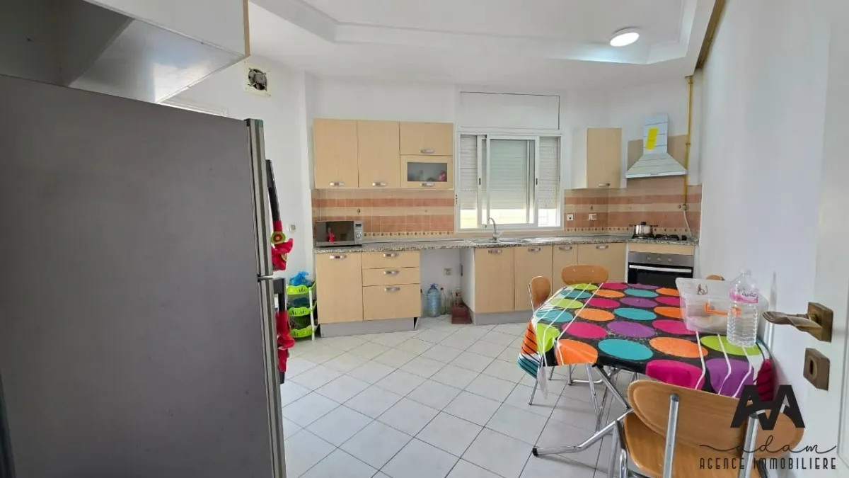 Appartement S+3 avec vue sur mer – 192 m²