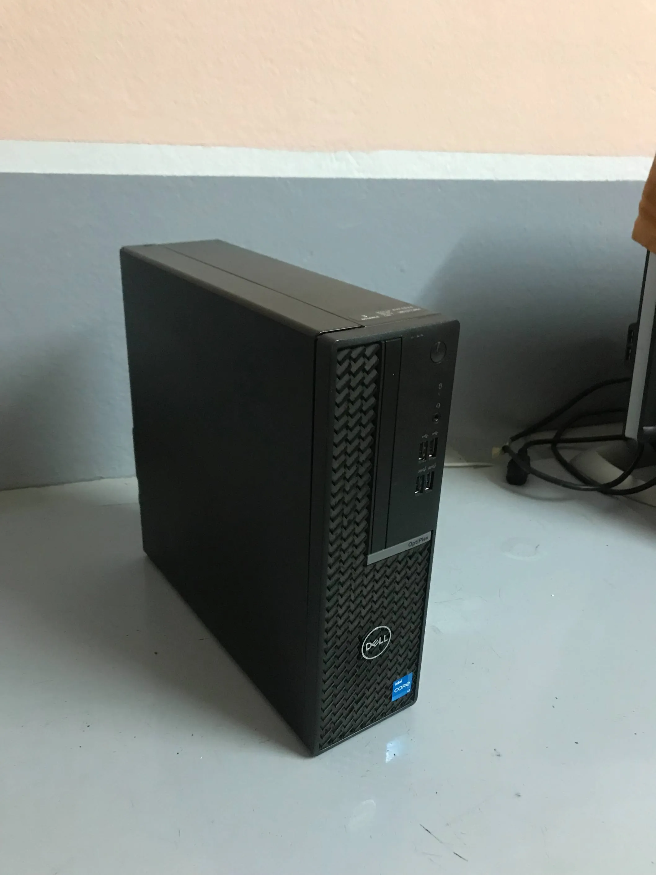 UNITE CENTRAL DELL OPTIPLEX  I3 14È GÉN TOUT NEUVE
