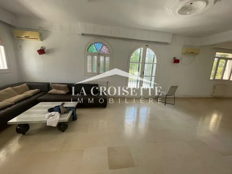 Villa s4 avec piscine à La Marsa MVL1732