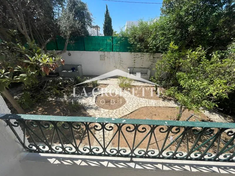 Villa s4 avec piscine à La Marsa MVL1732