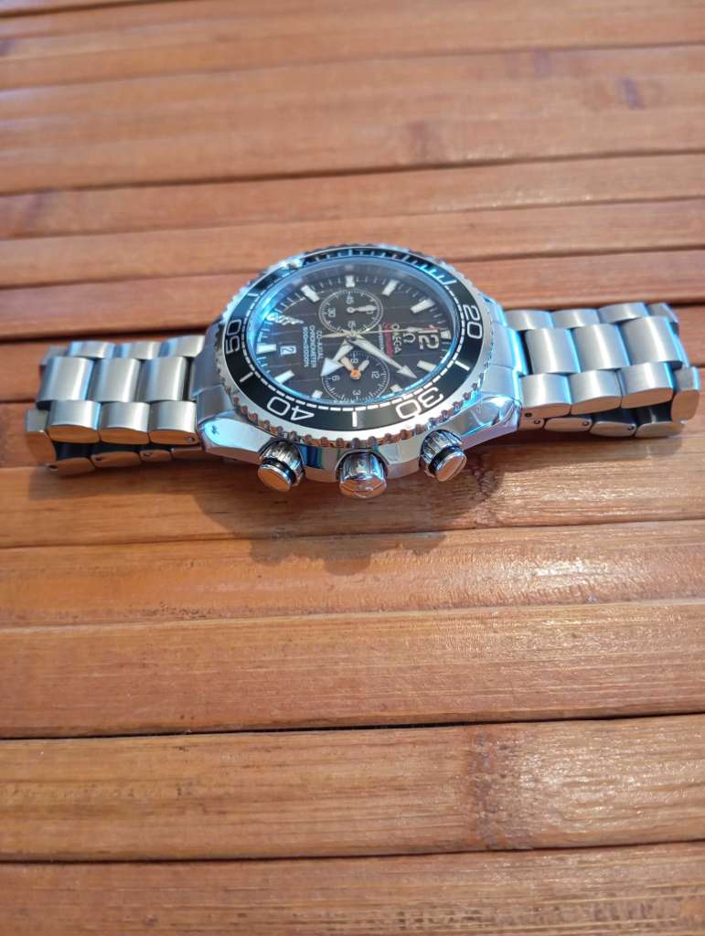 Omega seamaster 007 professionnel jamais utilisé