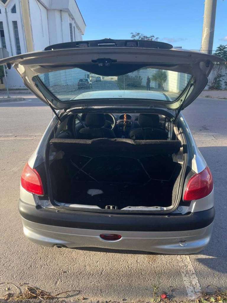 Peugeot 206 4 cv