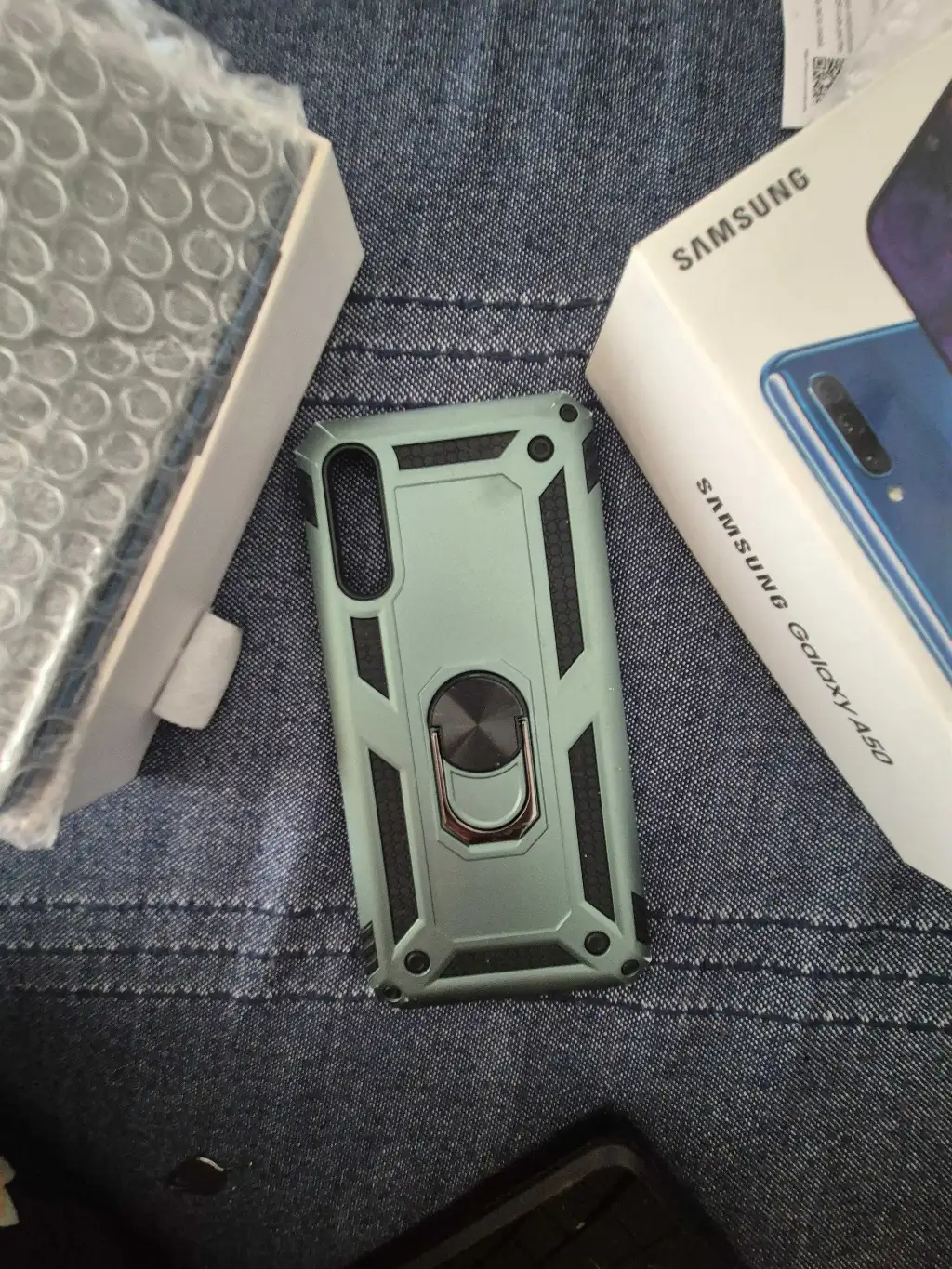 Samsung Galaxy A50 (Bleu, 128 Go) – Pour bricoleur / À réparer – Avec écran neuf et accessoires