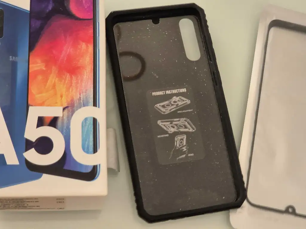 Samsung Galaxy A50 (Bleu, 128 Go) – Pour bricoleur / À réparer – Avec écran neuf et accessoires