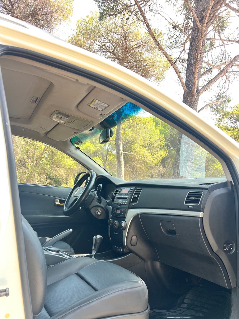 Ssangyong corando 