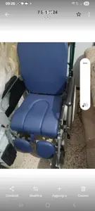 Chaise roulant sanitaire