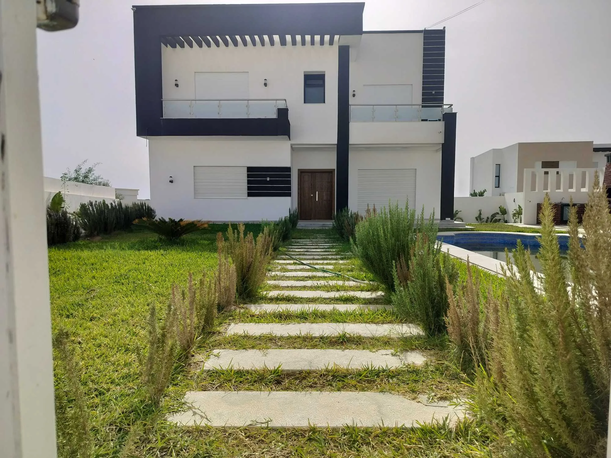 belle villa a menchare  700 m