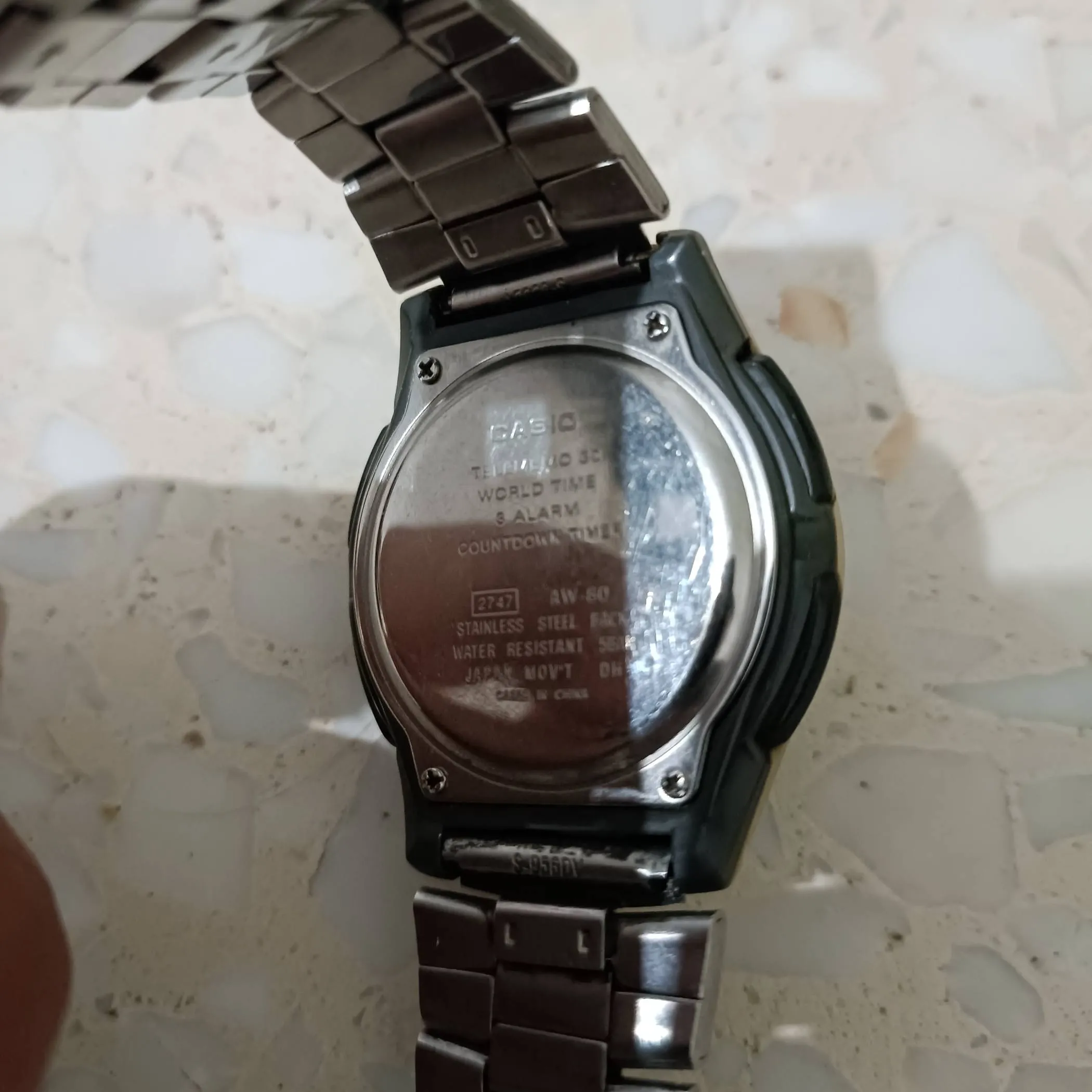 montre casio illuminator et herma mecanique
