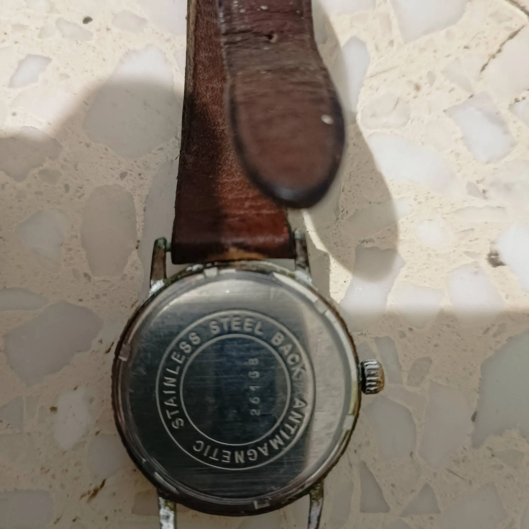montre casio illuminator et herma mecanique