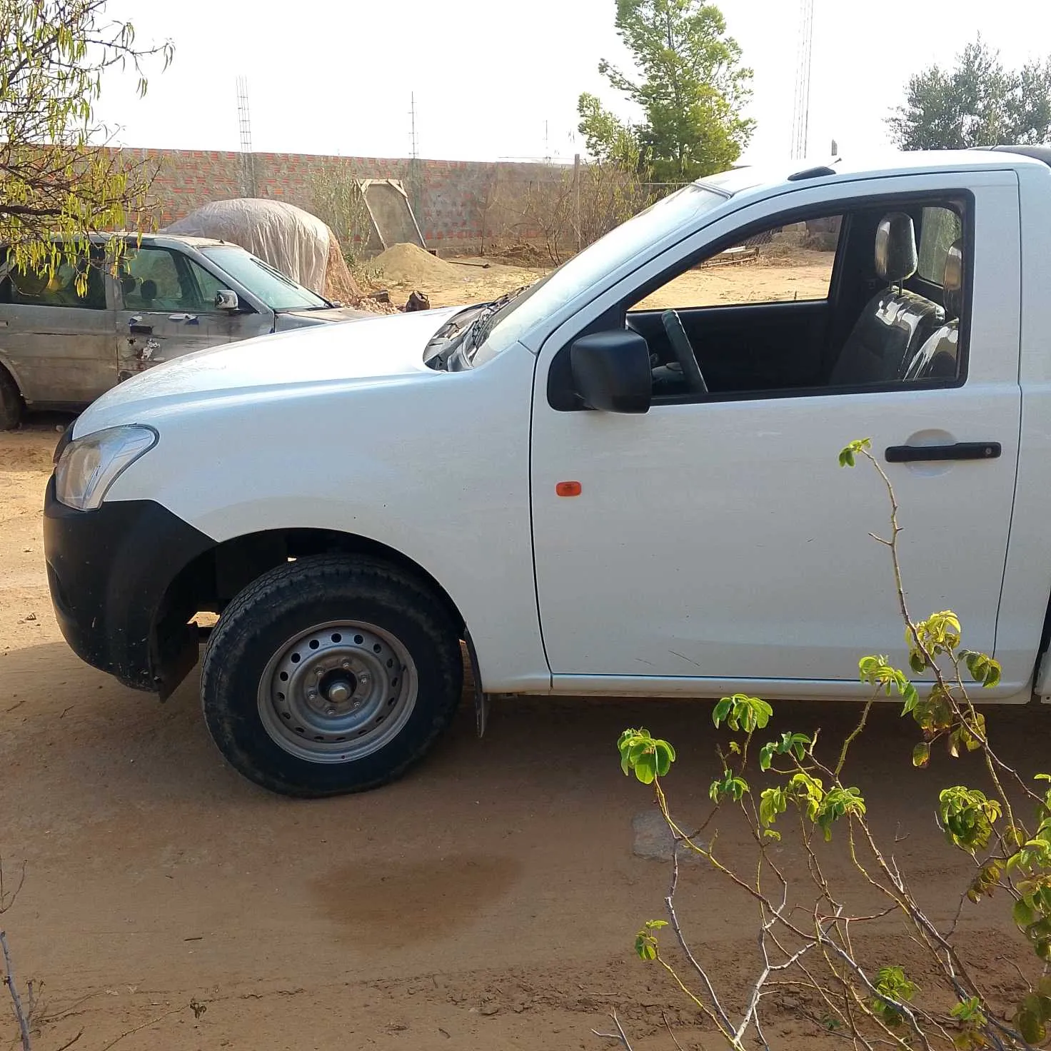 Isuzu d max à vendre