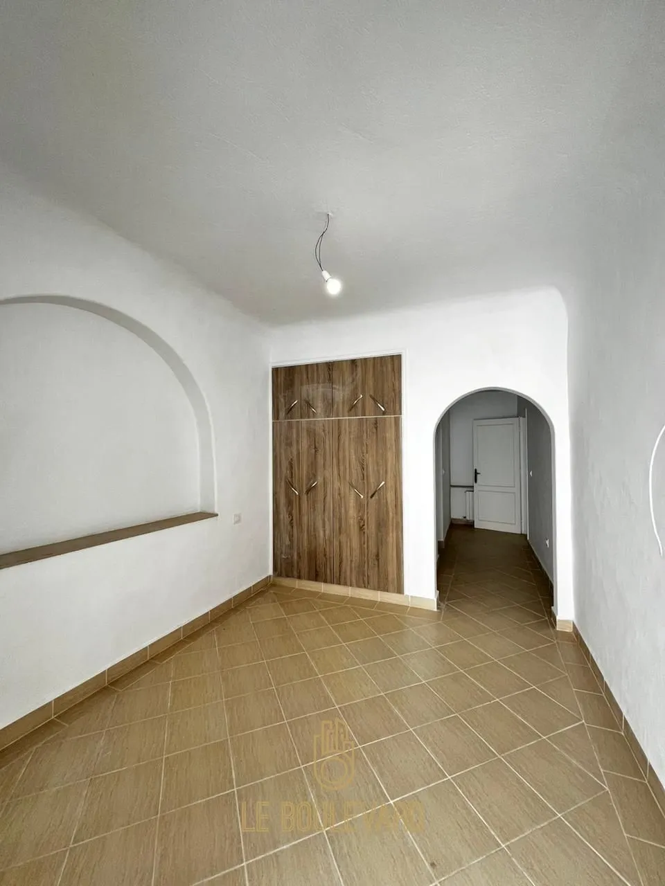 A vendre villa S+4 avec piscine à Hammamet Nord