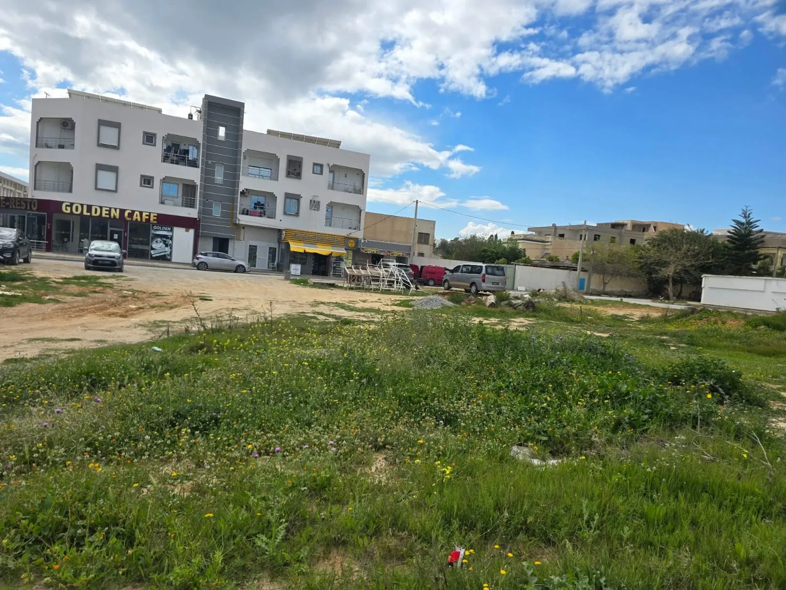 A vendre Un très beau terrain 482 m² Chatt-Mariem