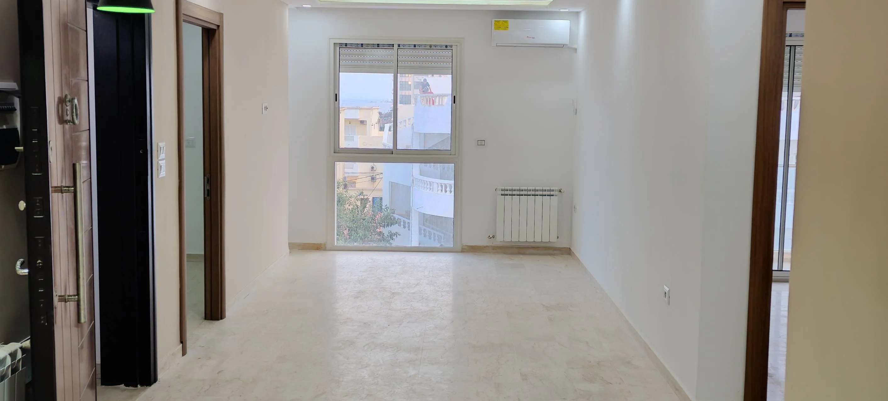 Vente d’appartement face à la mer – Chott Mariem
