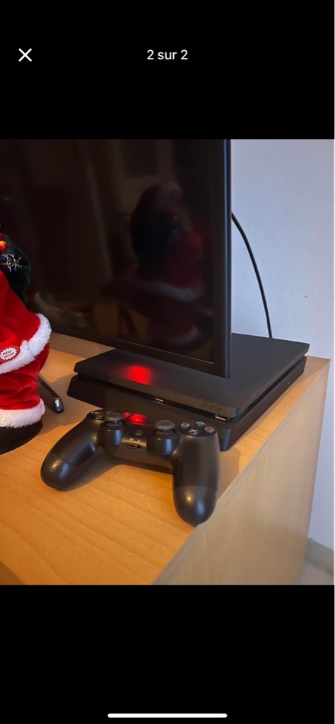 Ps 4 slim Sony